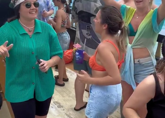 barco pirata bombinhas Barcoland Floripa ( (1)